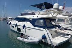 2010 Ferretti Yachts 560 photo 3