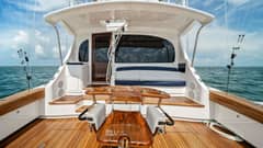 2024 Viking 64 Convertible "Southern Grace" photo 8