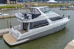 2002 Carver 530 Voyager Sky Lounge "NOW IS GOOD" photo 4