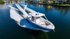 2019 Everglades 355 Center Console "Blue Sky" photo 5