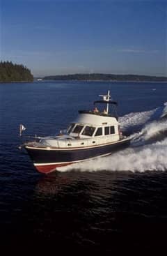 2006 Grand Banks 47 Eastbay Fly Bridge "L'Attitude" photo 6