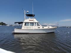 1996 Grand Banks Eastbay 40 Flybridge "Summersalts" photo 7