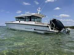 2024 Axopar 37 XC Cross Cabin photo 1