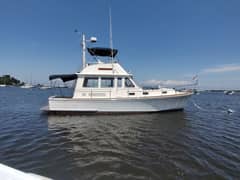 1996 Grand Banks Eastbay 40 Flybridge "Summersalts" photo 7