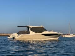 2021 Boston Whaler 405 Conques "MerSea" photo 1