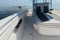 2023 Invincible 33 Catamaran photo 8