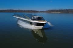 2022 Sea Ray SLX 400 "PRICED TO SELL!" photo 9