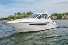 2017 Sea Ray Sundancer 350 Coupe photo 5