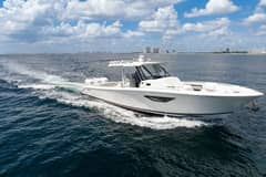 2021 Pursuit S 378 Sport photo 2