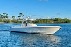 2020 Intrepid 375 Nomad SE photo 2