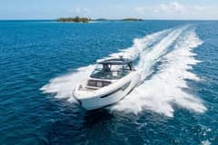 2021 Cruisers Yachts 38 GLS OB photo 5