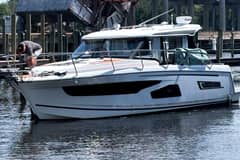 2021 Jeanneau NC Weekender 1095 "Bohemian" photo 7