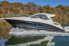 2018 Sea Ray Sundancer 350 Coupe photo 6