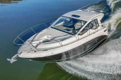 2018 Sea Ray Sundancer 350 Coupe photo 9