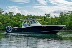 2021 Scout 330 LXF photo 2