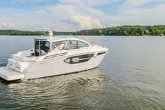 2023 Cruisers Yachts 42 Cantius photo 6