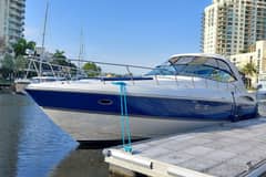 2006 Cruisers Yachts 520 Express photo 8