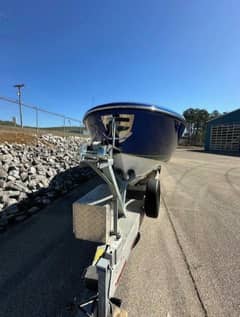 2019 Mystic M4200 photo 3