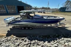 2019 Mystic M4200 photo 1