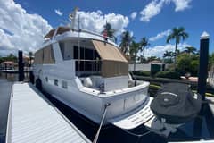 1991 Hatteras 70 Cockpit Motor Yacht photo 4