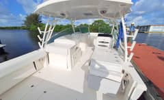 2021 Cobia 330DC photo 8