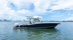 2018 Scout 355 LXF photo 1