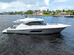 2022 Riviera 575 SUV "SAPPHIRE" photo 7