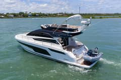 2023 Fairline Squadron 50 photo 9