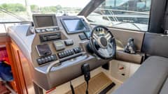 2015 Prestige 450S "Golf Dock" photo 8