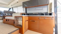 2015 Prestige 450S "Golf Dock" photo 2