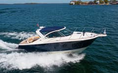 2012 Tiara Yachts 3100 Coronet photo 2