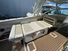 2018 Boston Whaler 320 Vantage "G-MAN" photo 8