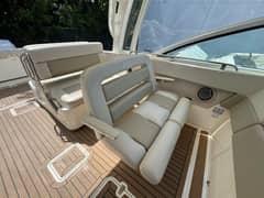 2018 Boston Whaler 320 Vantage "G-MAN" photo 9