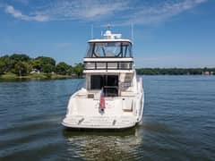 2010 Sea Ray 580 Sedan Bridge "UPSIDE" photo 5
