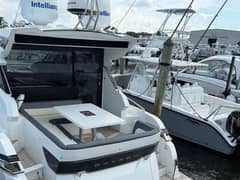 2019 Galeon photo 3