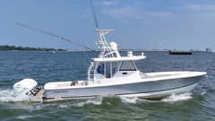 2019 Regulator 41 photo 3