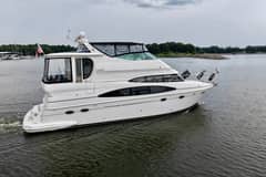 2004 Carver 466 Motor Yacht "MO HEINE" photo 3