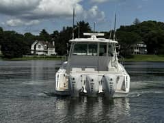 2022 Pursuit OS 385 Offshore photo 5