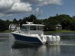 2022 Pursuit OS 385 Offshore photo 4