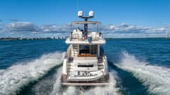 2023 Sirena Flybridge "Mystic Blue" photo 5