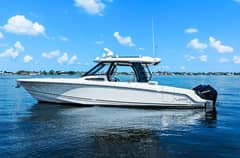 2023 Boston Whaler 350 Realm "UNPLUGGED" photo 2