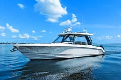 2023 Boston Whaler 350 Realm "UNPLUGGED" photo 4
