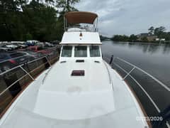 2005 Sabre Flybridge "Lucille" photo 8