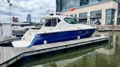 2009 Tiara Yachts 4300 Sovran photo 4