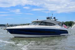 2023 Riviera 5400 Sport Yacht photo 4