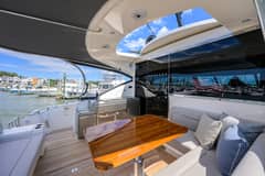 2023 Riviera 5400 Sport Yacht photo 9