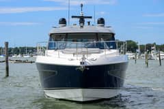 2023 Riviera 5400 Sport Yacht photo 3