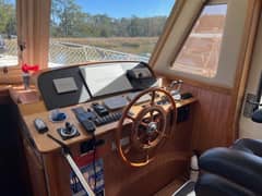 2006 Mainship 43 Trawler photo 6