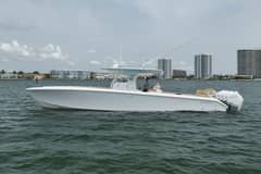 2020 Bahama 41 "Lifestyle" photo 9