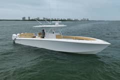 2020 Bahama 41 "Lifestyle" photo 4